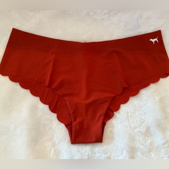 Victoria’s Secret PINK No Show Scalloped Edge Panty Duo Red & Sage Size M, NWT - Picture 2 of 7